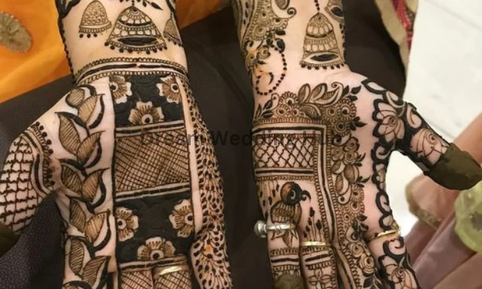 Ravi Mehendi Artist Best Mehandi Artist In Jammu